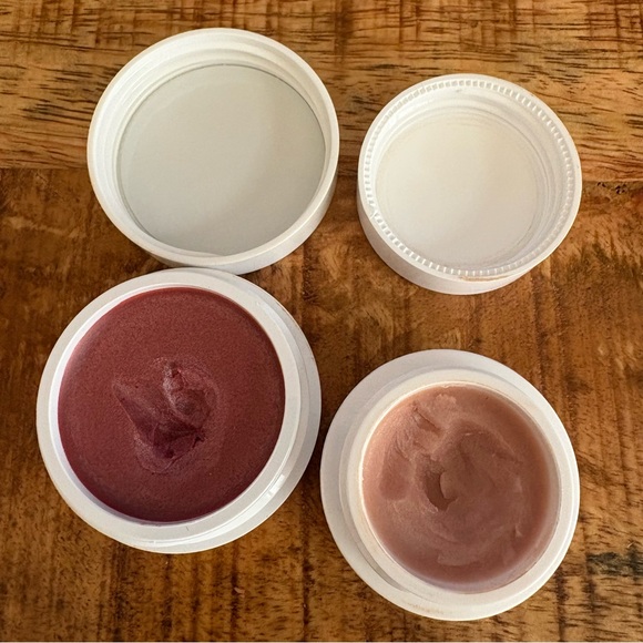 Jones Road Pinched Cheeks & Au Naturel Miracle Balm Travel Size EUC - Picture 3 of 5